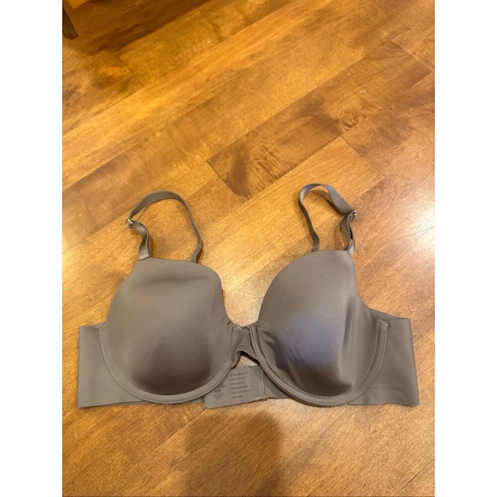 Woman’s Soma Bra size 36B